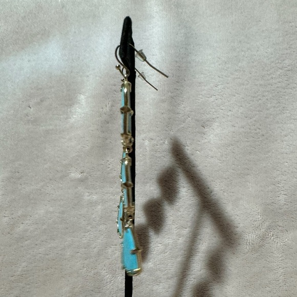 Kendra Scott Lillian Gold Drop Earrings in Turquoise - Picture 3 of 7
